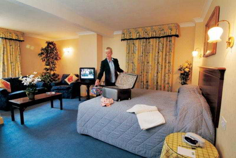 Southampton Park Hotel ภายนอก รูปภาพ