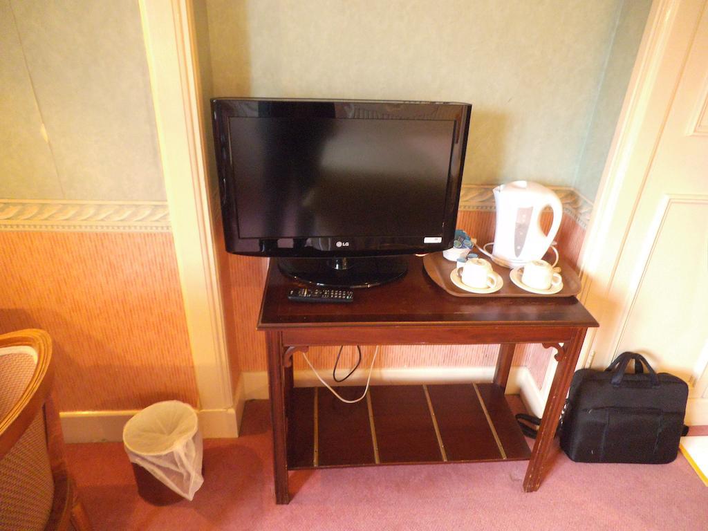 Southampton Park Hotel ภายนอก รูปภาพ