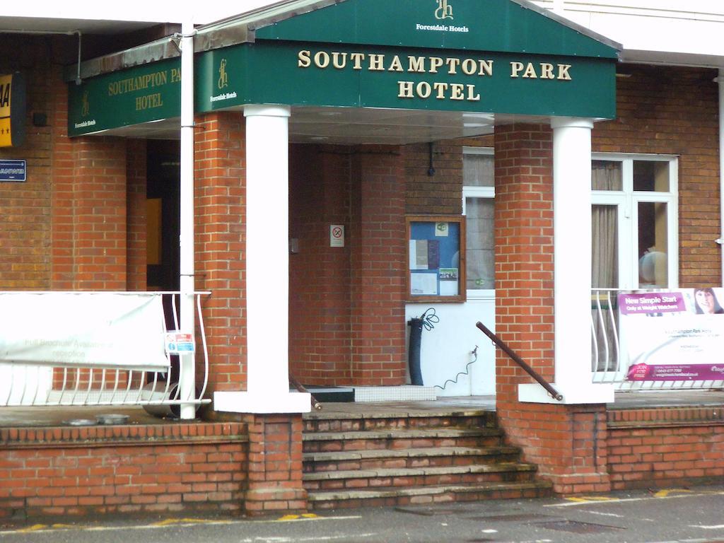 Southampton Park Hotel ภายนอก รูปภาพ