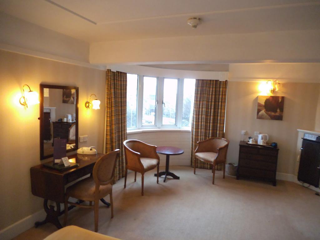 Southampton Park Hotel ภายนอก รูปภาพ