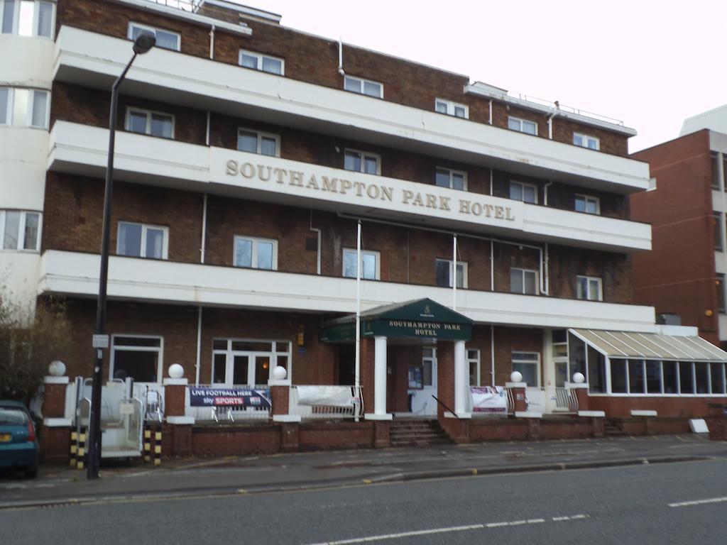 Southampton Park Hotel ภายนอก รูปภาพ